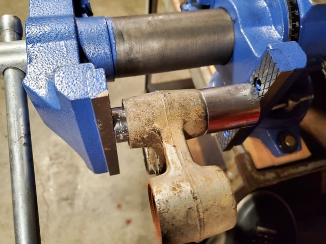 pressing out linkage bearings